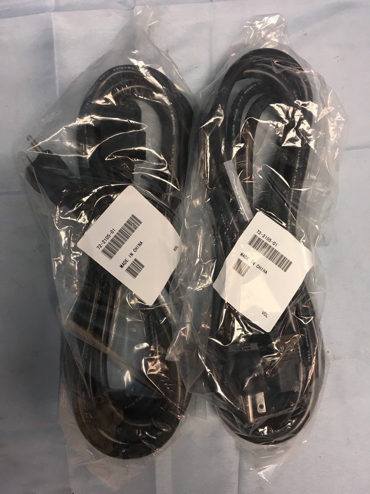 2 NEW Cisco 72-2105-01 12-FT Heavy Duty 16A 250V AC Power Cord Cable
