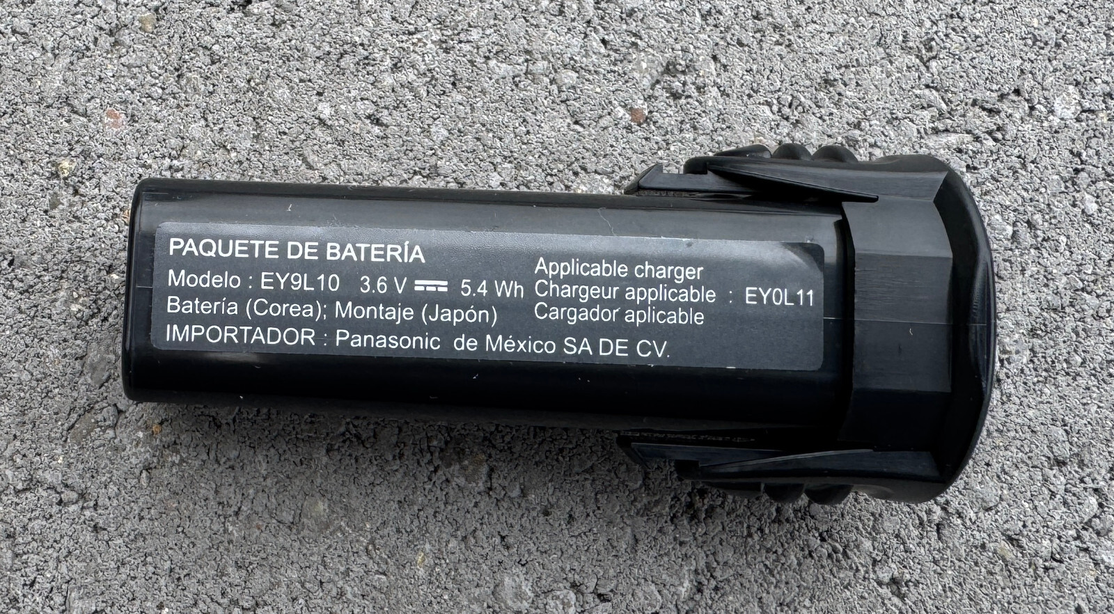 OEM Genuine Panasonic EY9L10B 3.6V 1500mAh Li-ion Battery Pack Type LA Bulk Pack