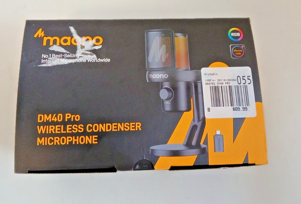 Maono DM40 Wireless Condenser Microphone USB-C RGB Black Freestanding - TESTED