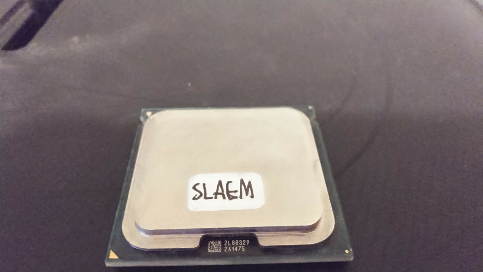 {Intel} Xeon E5310 1.60GHz Quad-Core LGA771 CPU {SLAEM}