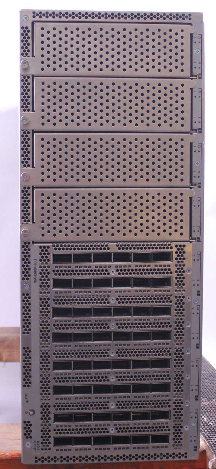 Cisco N6K-C6004-96Q Nexus 6004 48-Ports 40 Gigabit Ethernet Layer 3 Switch  