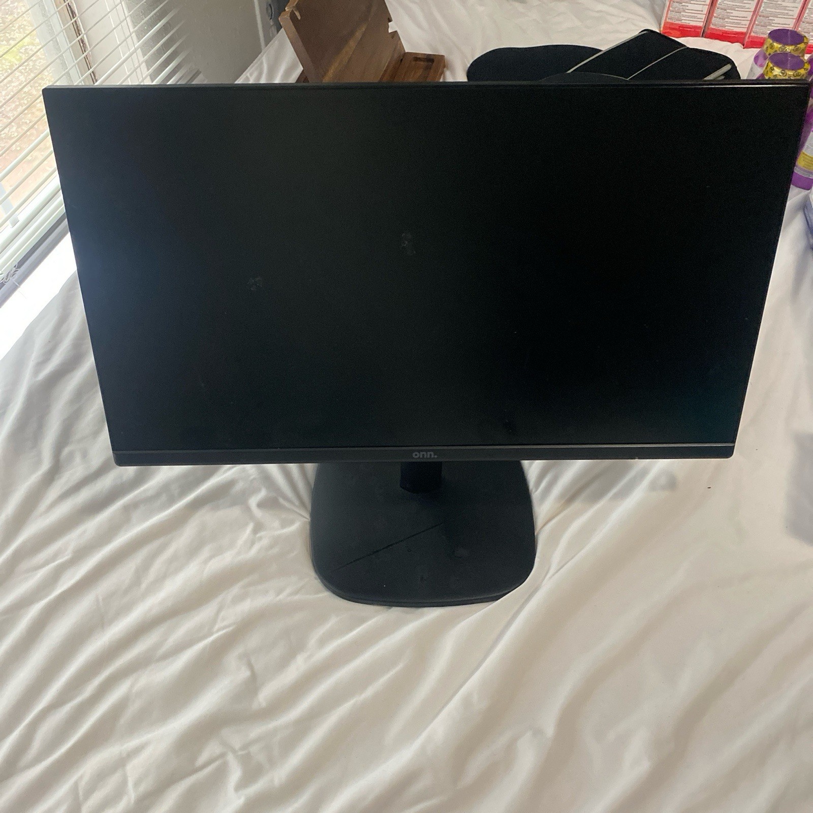 onn. 27" Monitor 100018420, HDMI VGA, 16:9 Aspect Ratio, Black