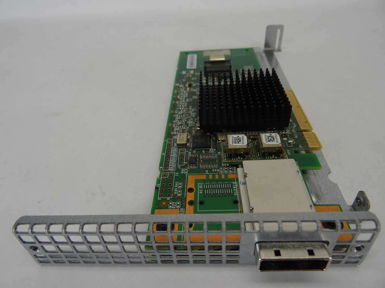 IBM 31P1530 SAS CONTROLLER 2145-CG8