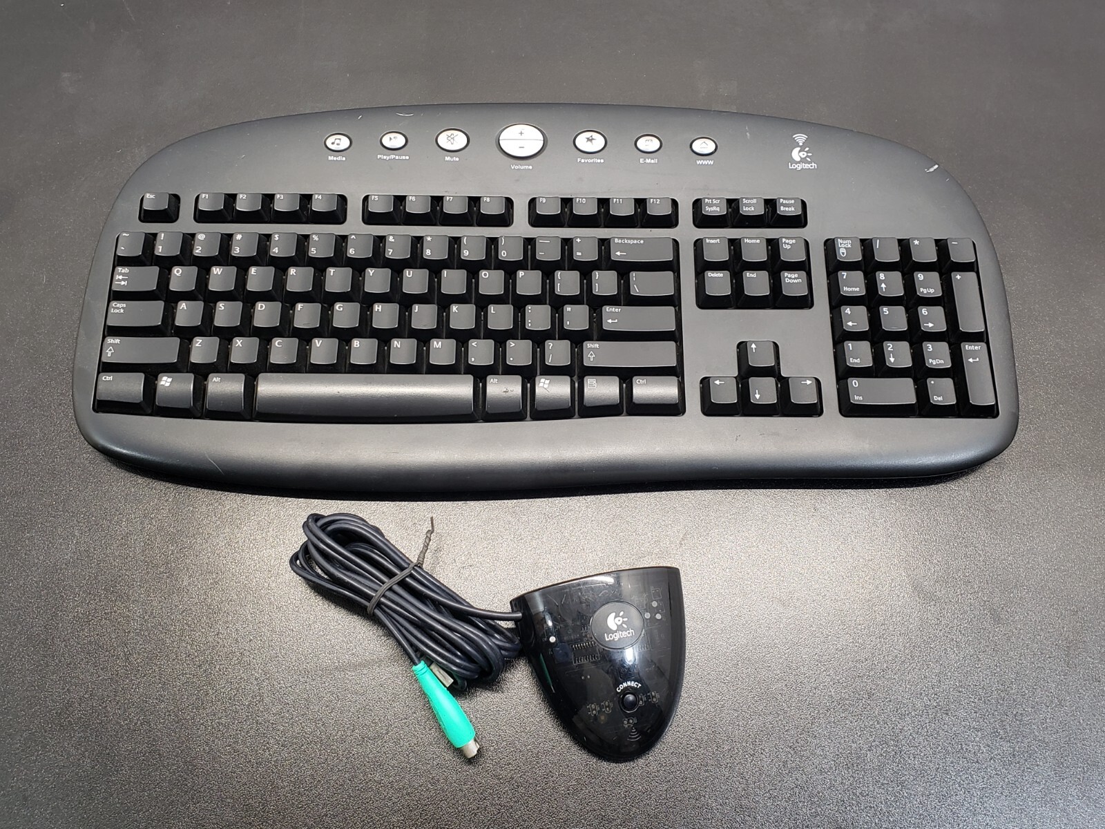Logitech Wireless Internet Pro Tactile Cordless Keyboard Model Y-RAJ56A
