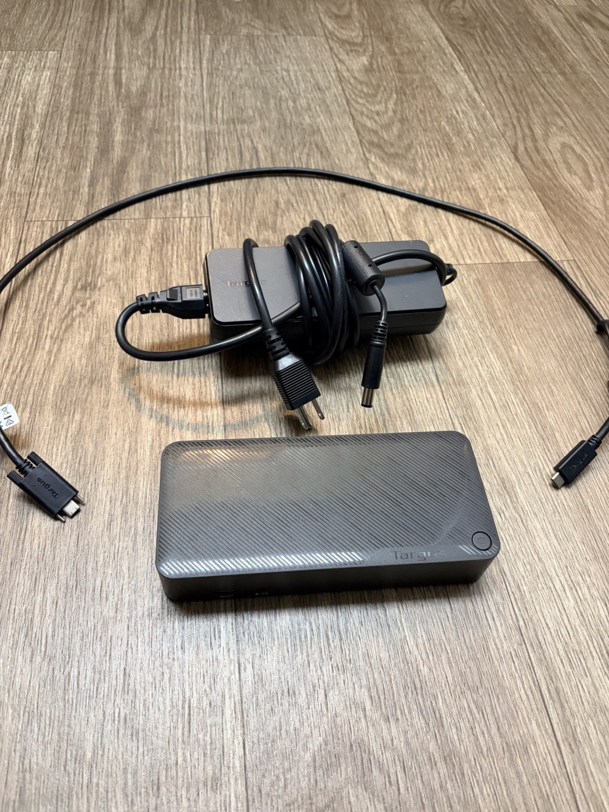 Targus USB-C Universal Dual DV4K Docking Station with 100W Power Delivery