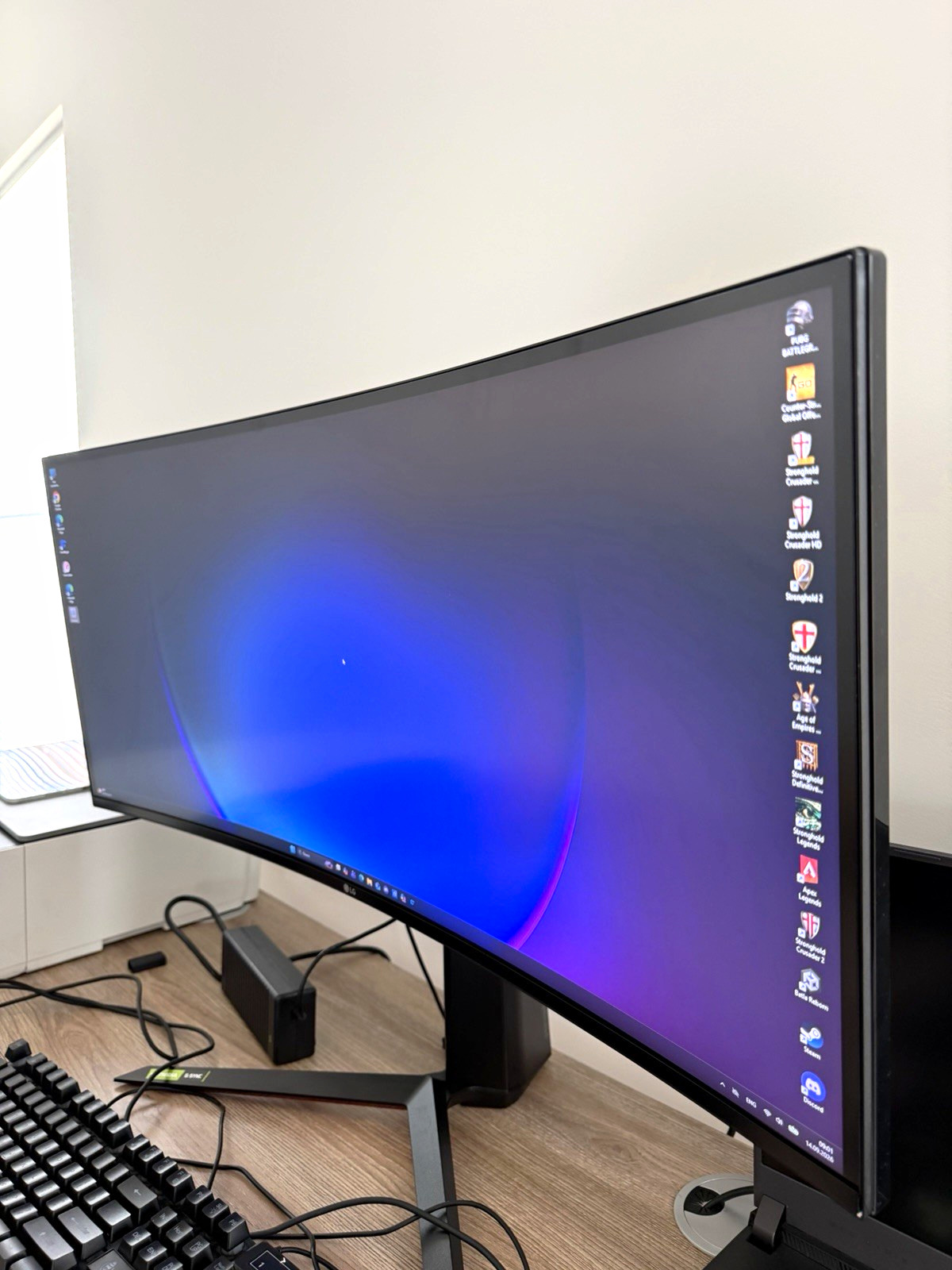 LG UltraGear 34GP83A-B 34" Curved Nano IPS 3440x1440 160Hz 1ms HDR