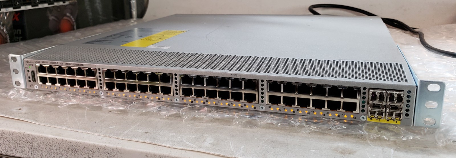 Cisco N2K-C2248TP-E-1GE 48-Port Fabric Extender w/ 2x 400w PSU+Ears+Cords+SFP