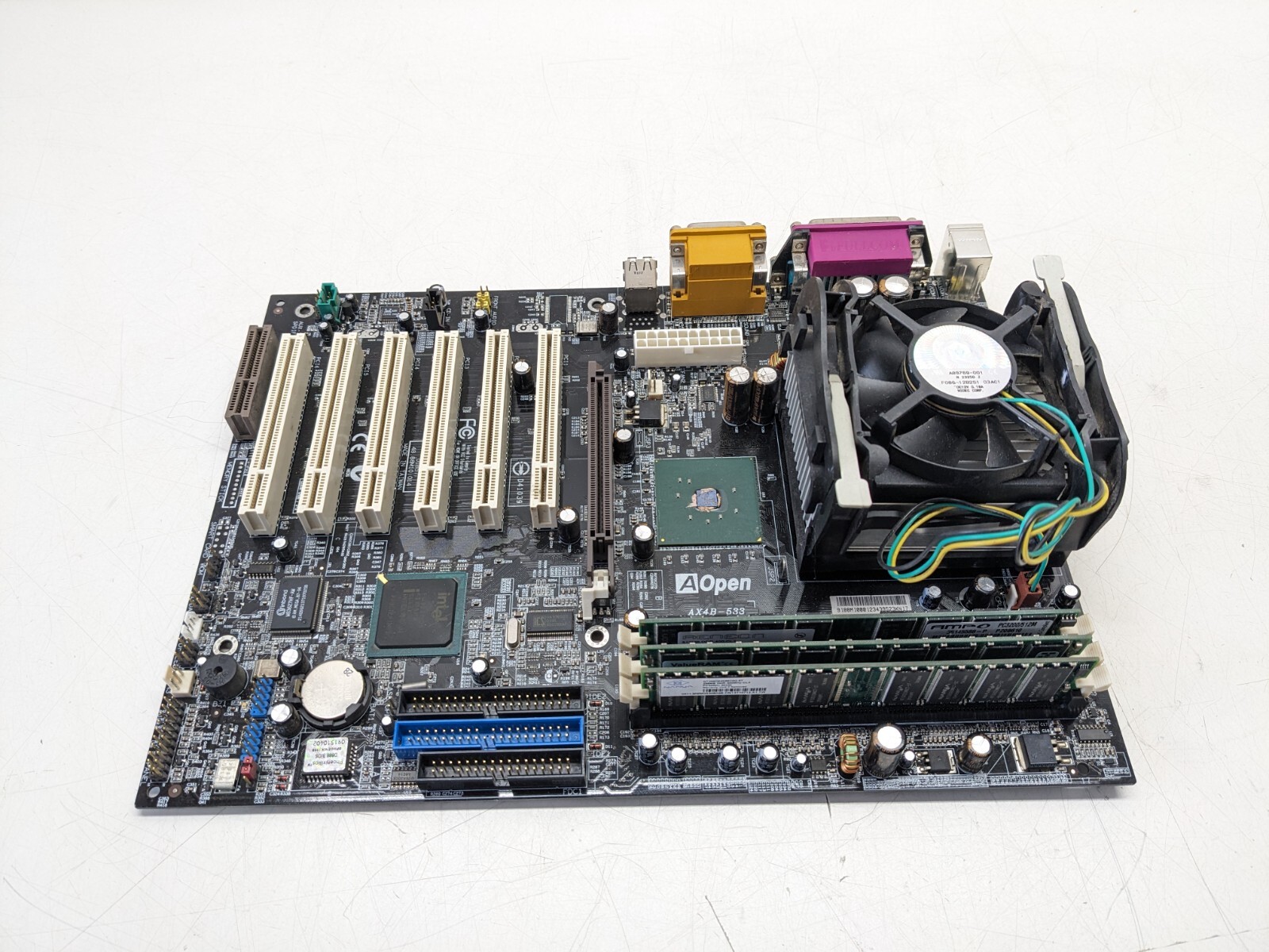 Aopen AX4B-533 Motherboard