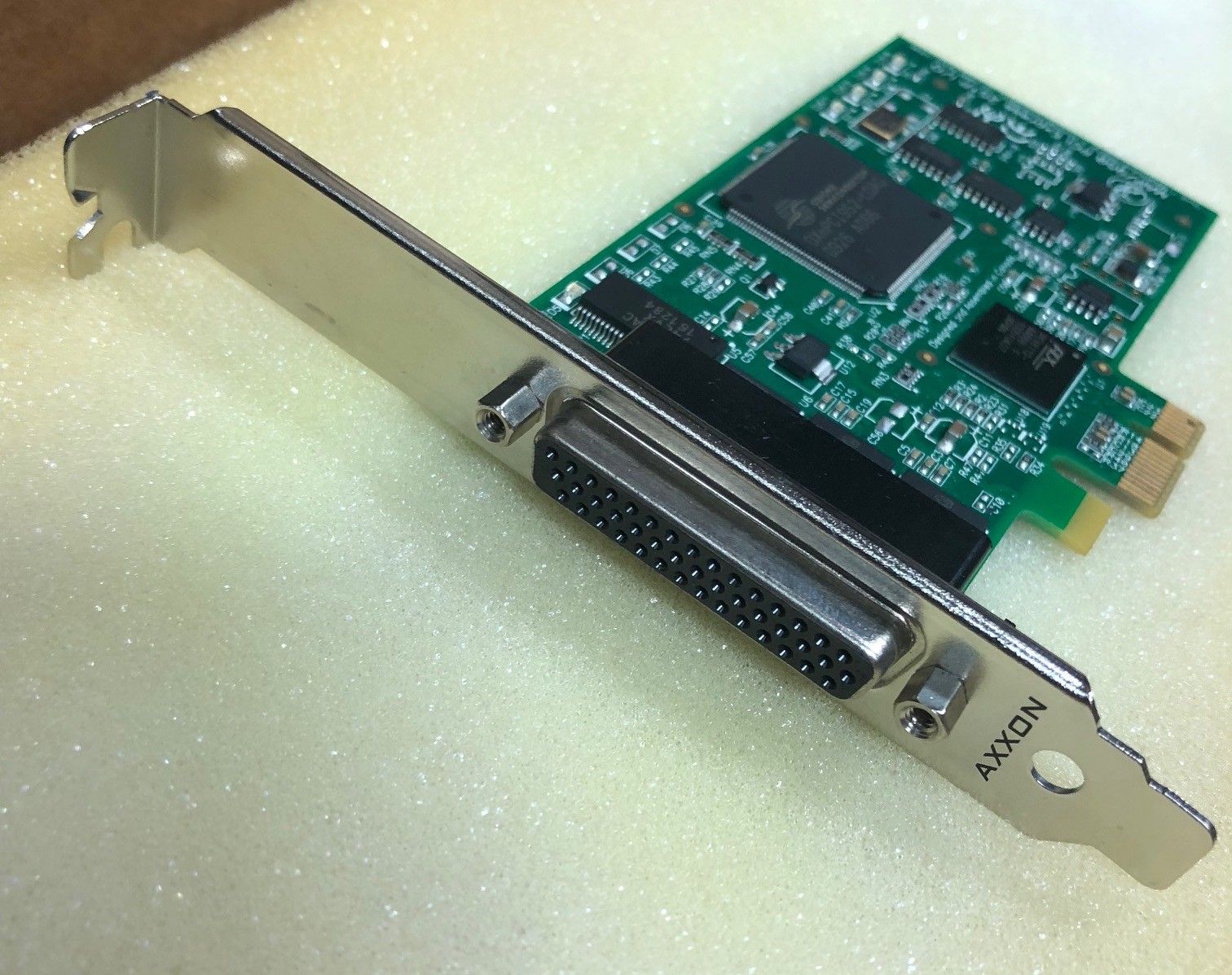 LF650KB MAP/950 PCI / PCIX PRO 4 PORT 16950 RS232 I/O CARD AXXON