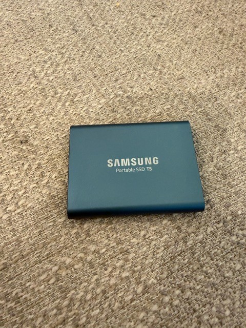Samsung T5 500GB,External, 2.5 inch (MU-PA500B/AM) Solid State Drive