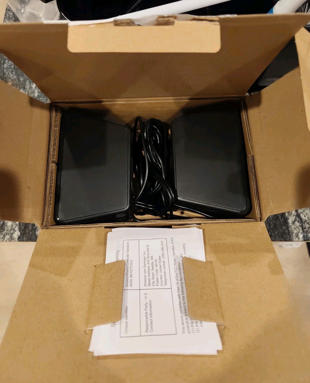 Amazon Basics Computer Speakers for Desktop / Laptop PC USB-Powered Black