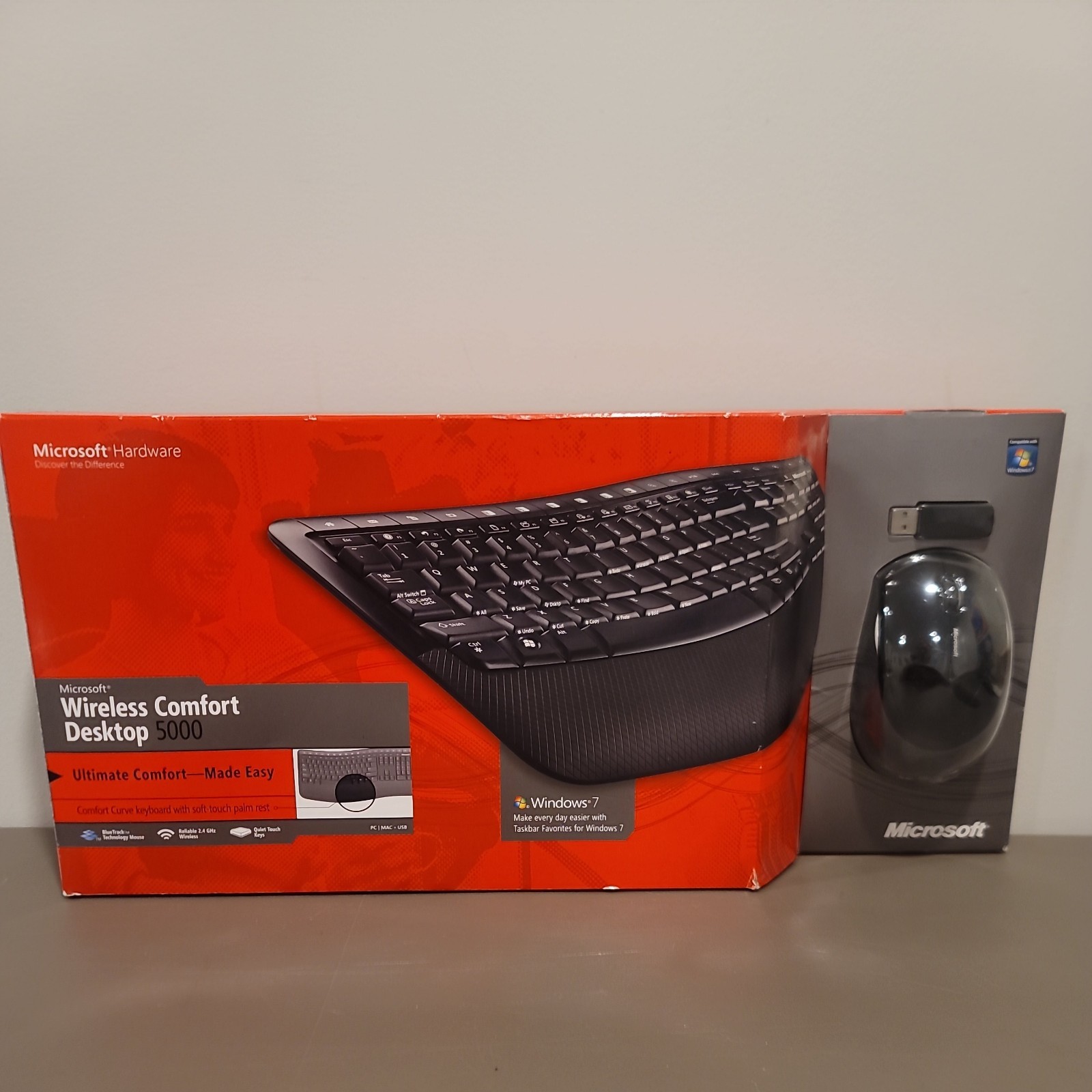 Microsoft Wireless Comfort Desktop 5000 CSD-00001 - open box excellent shape