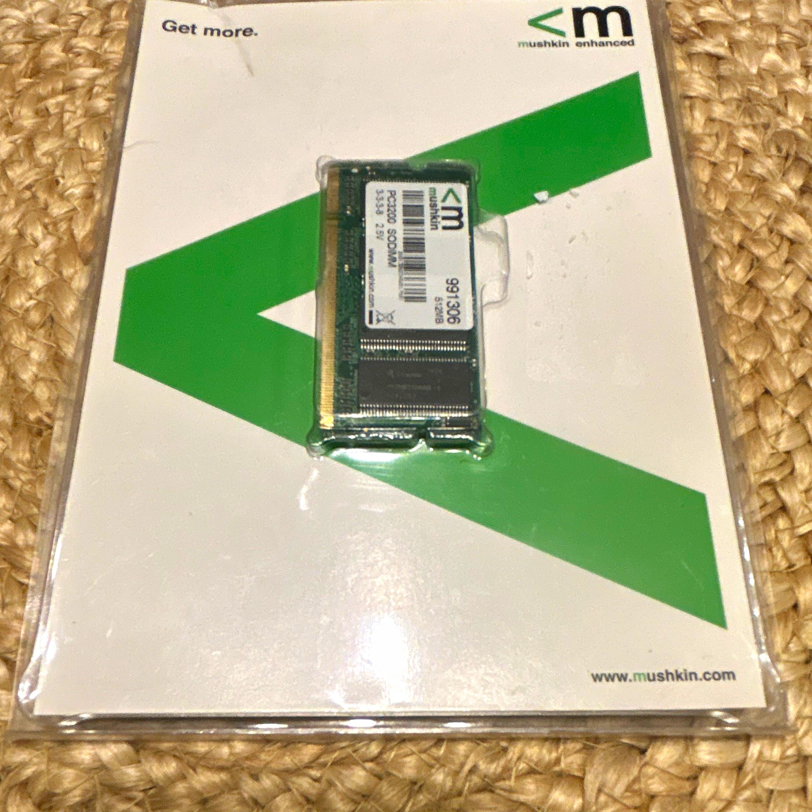 Mushkin 512MB DDR SDRAM PC3200 200-Pin SO-DIMM Laptop RAM 991306