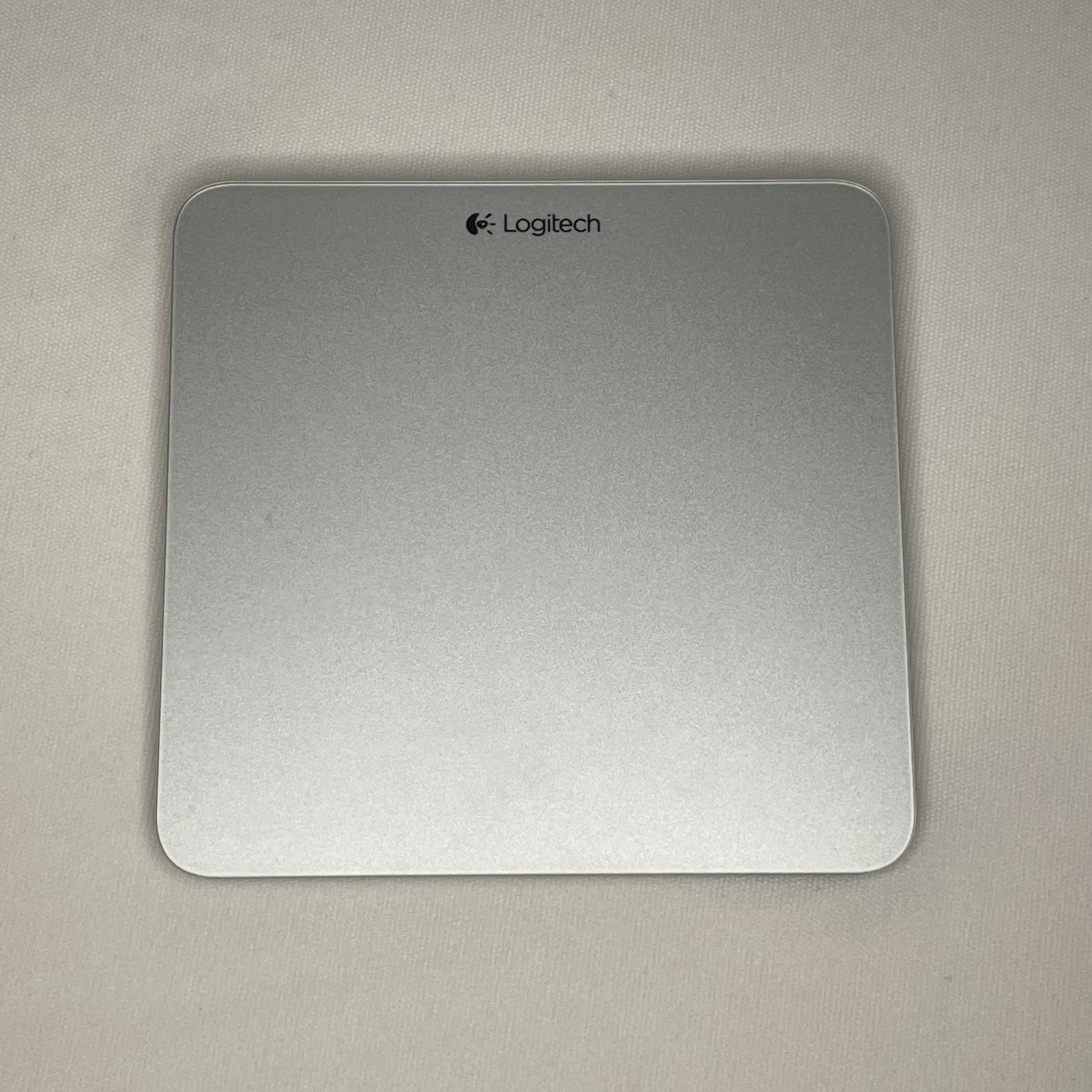 Logitech Rechargeable Trackpad T651 Bluetooth Wireless - Tested