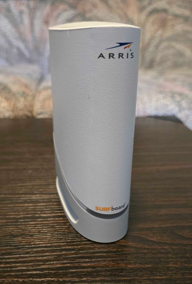 Arris Surfboard DOCSIS 3.1 3.5 Gbps Cable Modem (S33-RB)