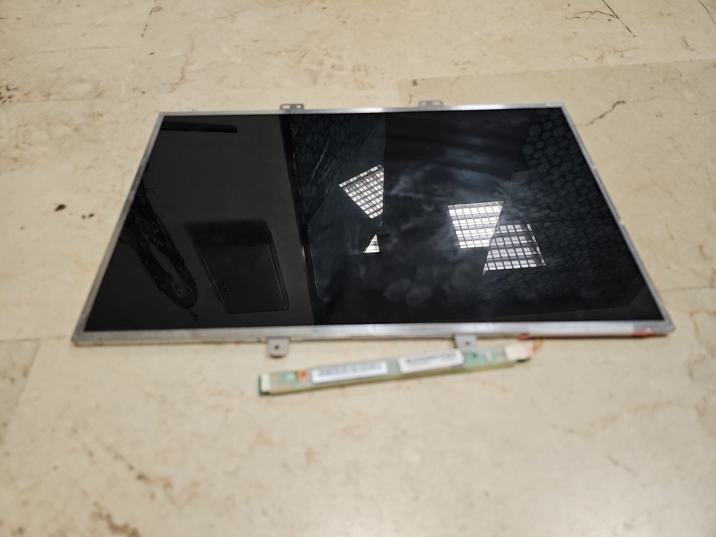 Toshiba LG PHILIPS LP154W01 TL A2 WK602K LAPTOP LCD Display Used