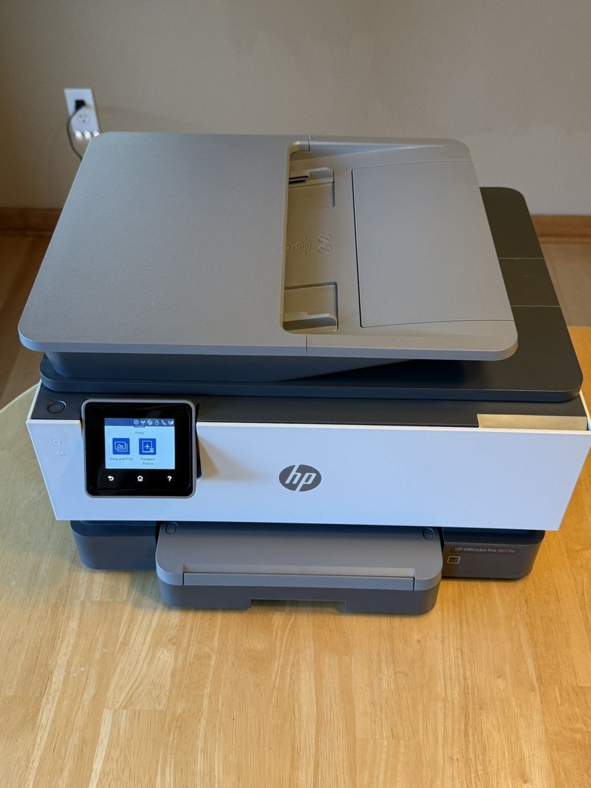 HP OfficeJet Pro 9015e Wireless Color All-in-One Printer FULL INK, WORKS GREAT