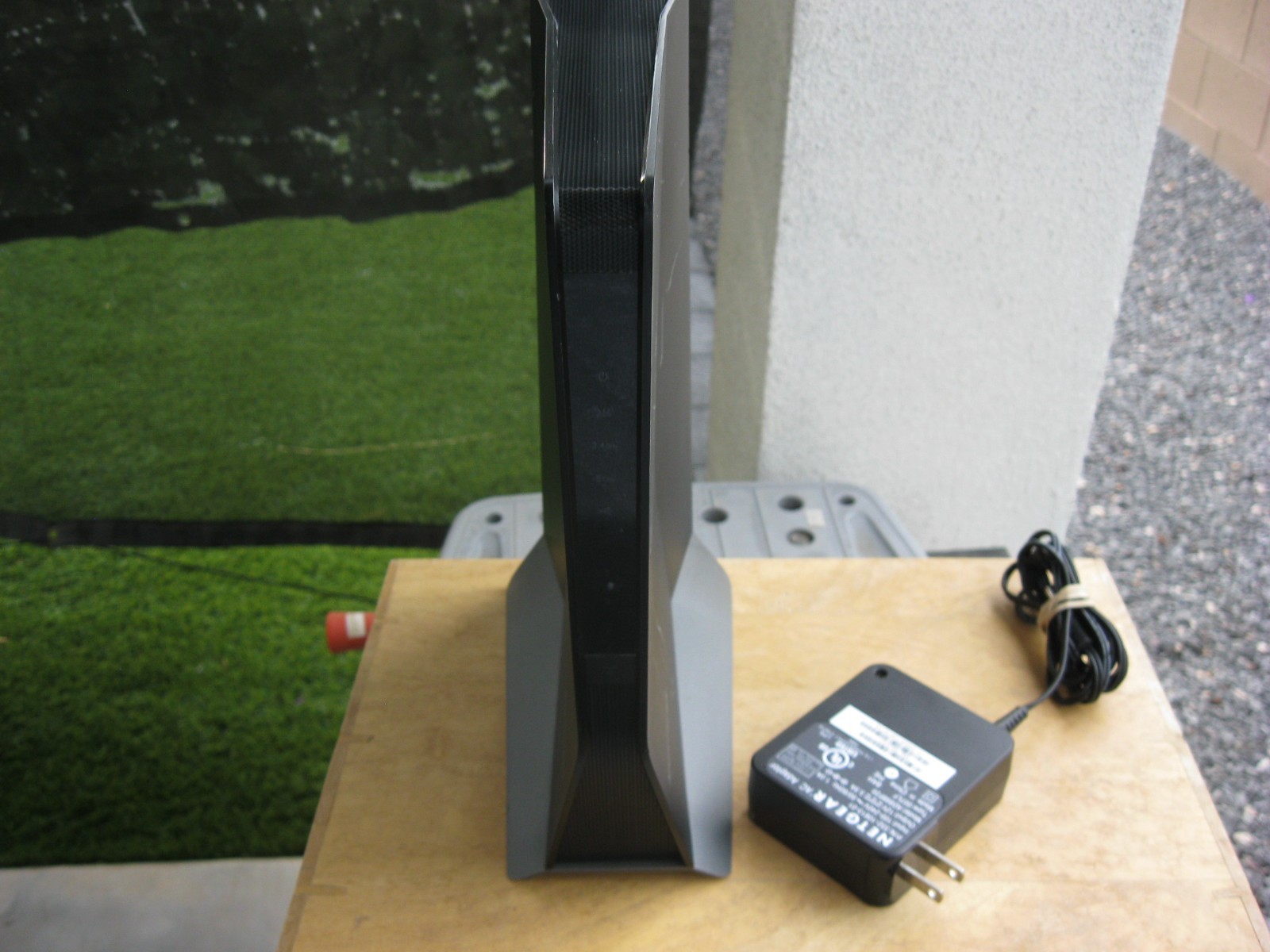 Netgear Nighthawk AX8 AX6000 Mesh Extender  EAX80 4-Port- 