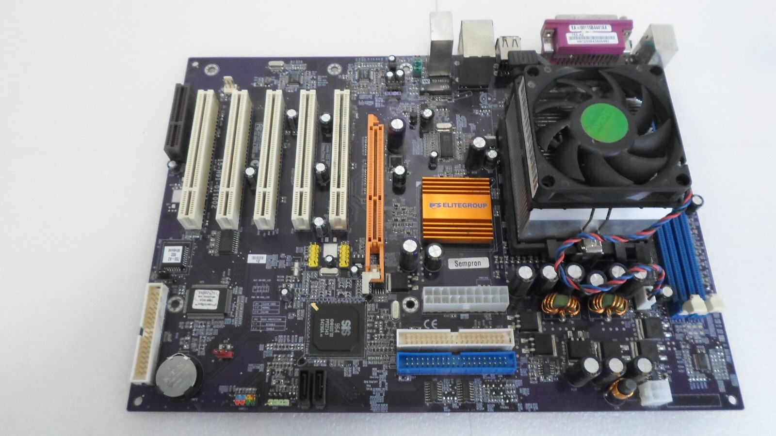 ECS 755-A2 REV: 1.0 MB W/ CPU & HEATSINK