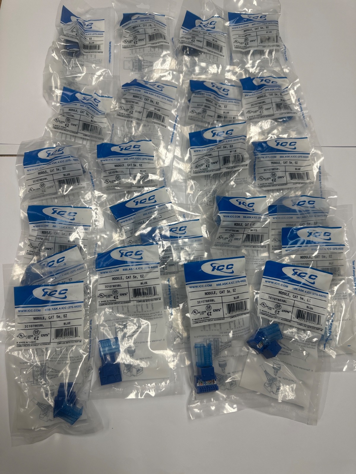 ICC IC1078E5BL Module Cat5E, pack of 23