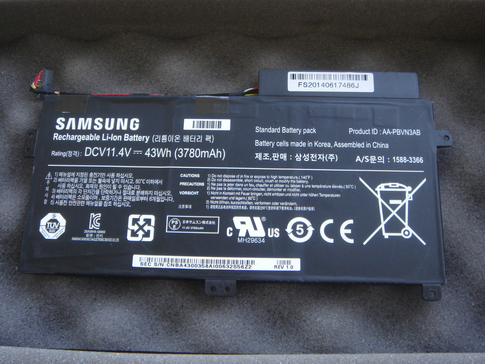 Original Samsung Battery Np370r4e 370r4e NP470R5E NP470 Np510 NP510R5E 510R