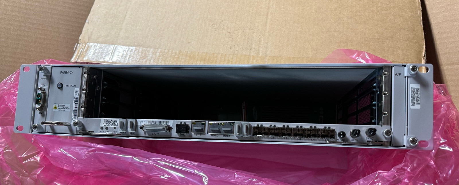 Samsung Smart MBS SMM-2CD0190000 - FANM-C4 - New Open Box CELLULAR BASE STATION