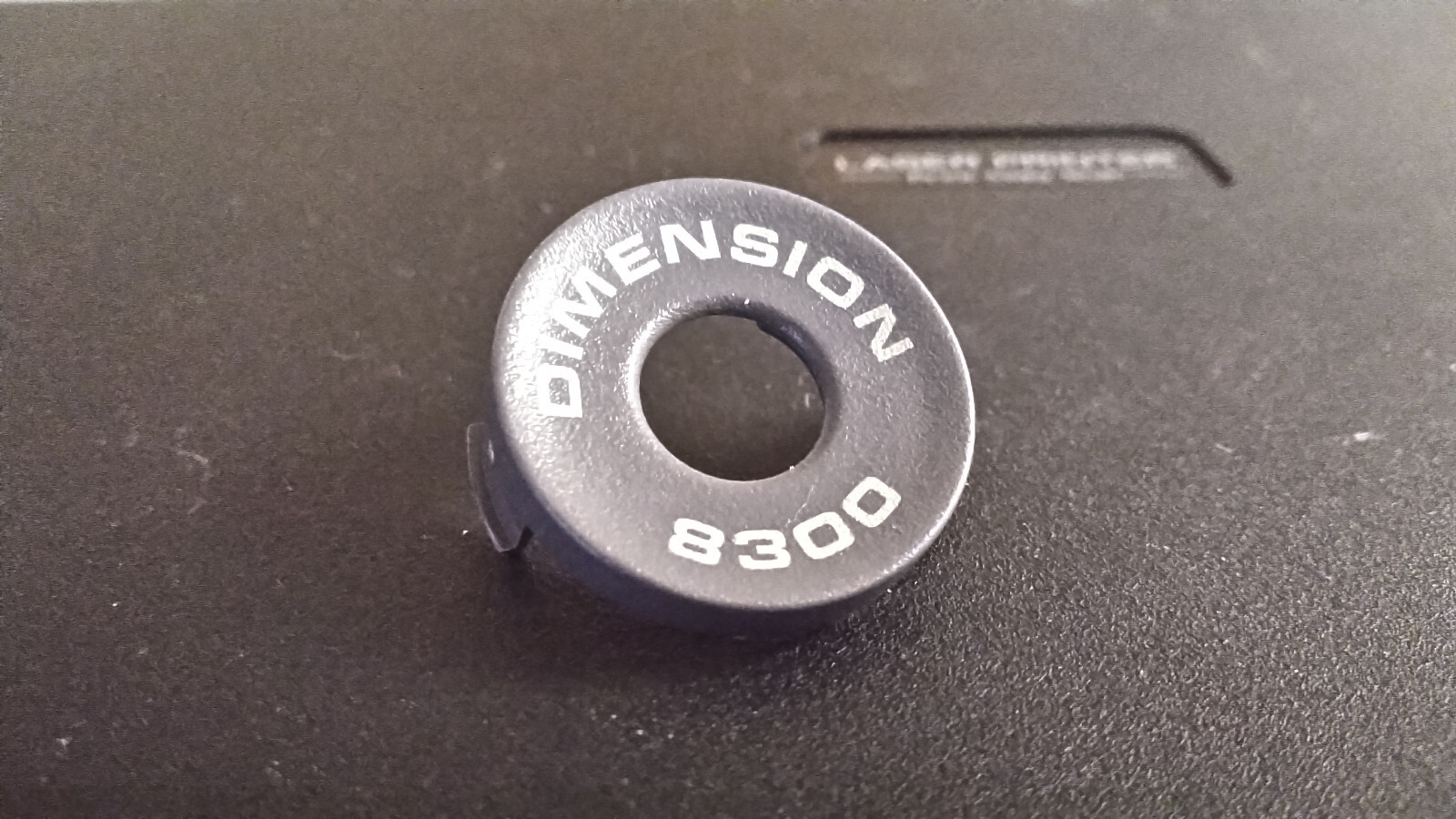{Dell} [Dimension 8300] Plastic Escutcheon for the Power Button {46RYH}