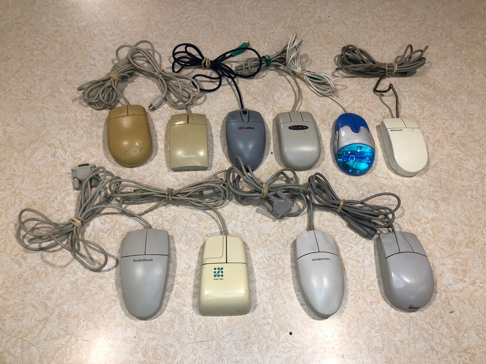 Lot 10 VINTAGE COMPUTER WIRED MOUSE TRACKBALL PS/2 SERIAL OPTICAL MICE