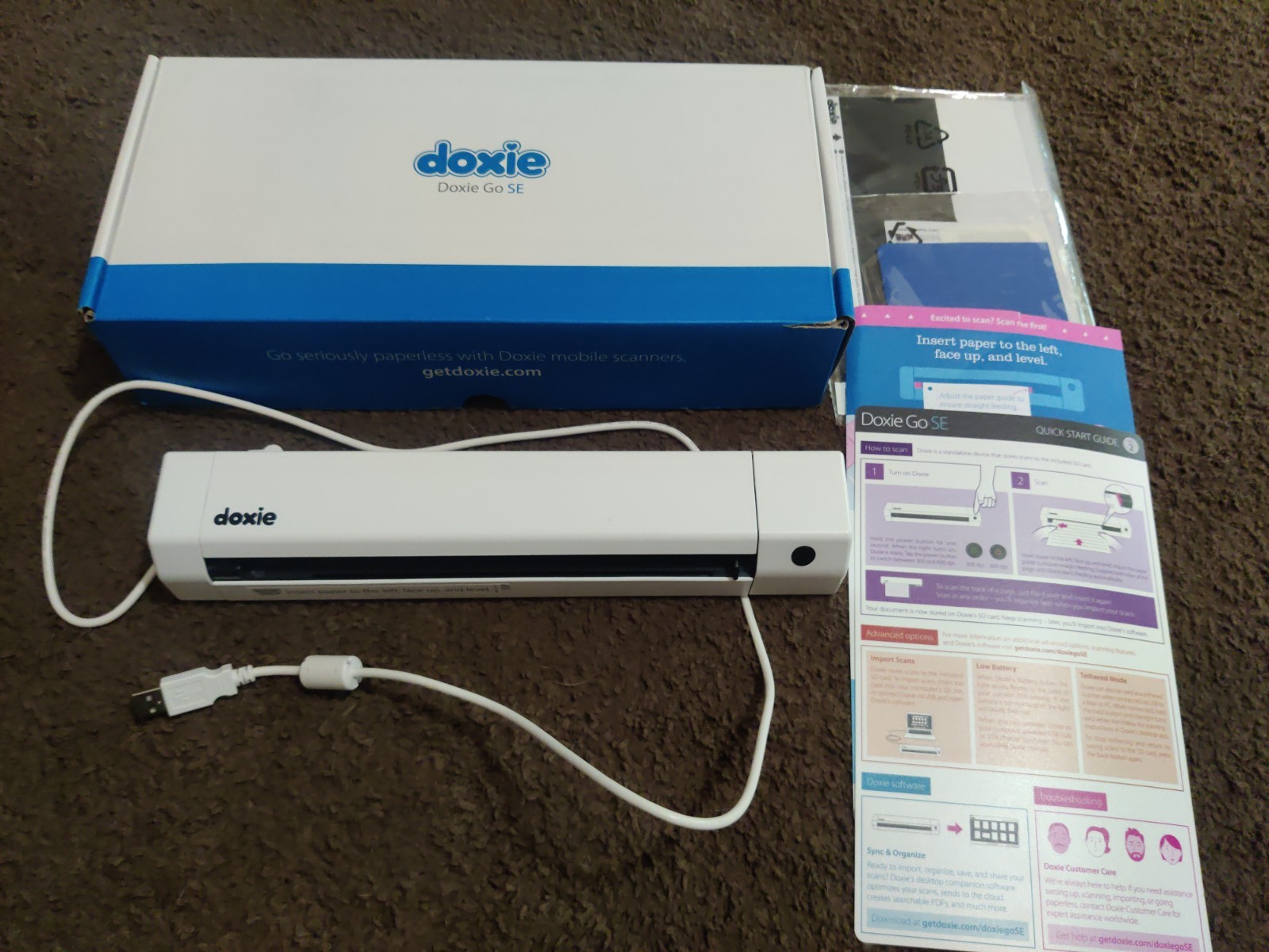 Doxie Go SE DX240 Rechargeable Battery Portable  Scanner For Parts Only 