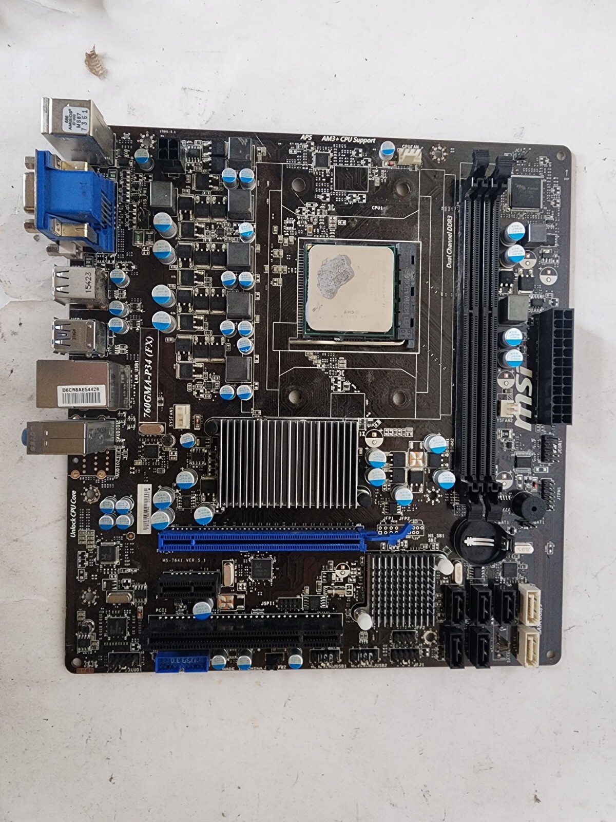 MSI 760GM-P34 (FX) MS-7641 Motherboard with Amd Phenom II 965