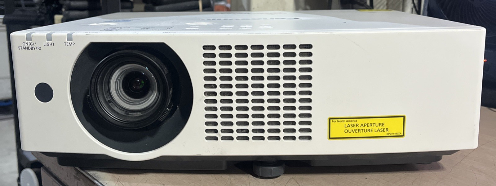 PANASONIC PT-VMZ50 WUXGA LIGHT RUNTIME 5391