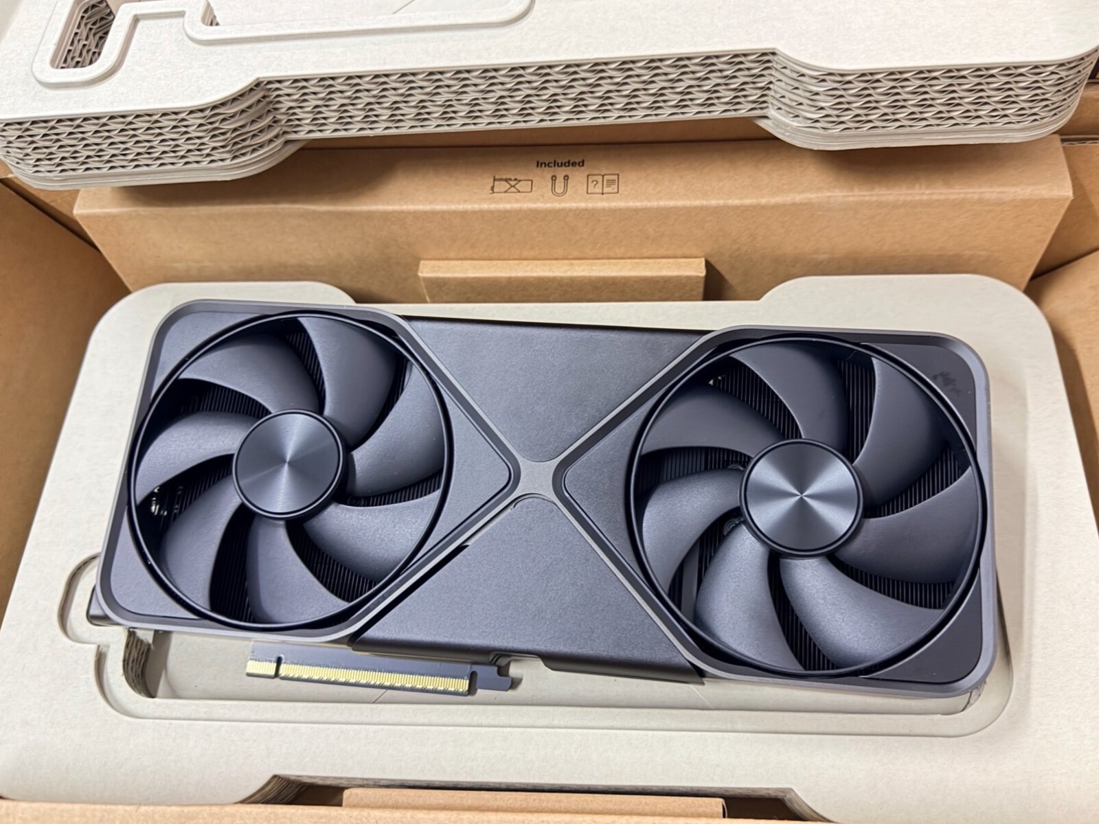 (NOT GPU) NVIDIA  GeForce RTX 5090 FE Founders Edition heat sink +PCB