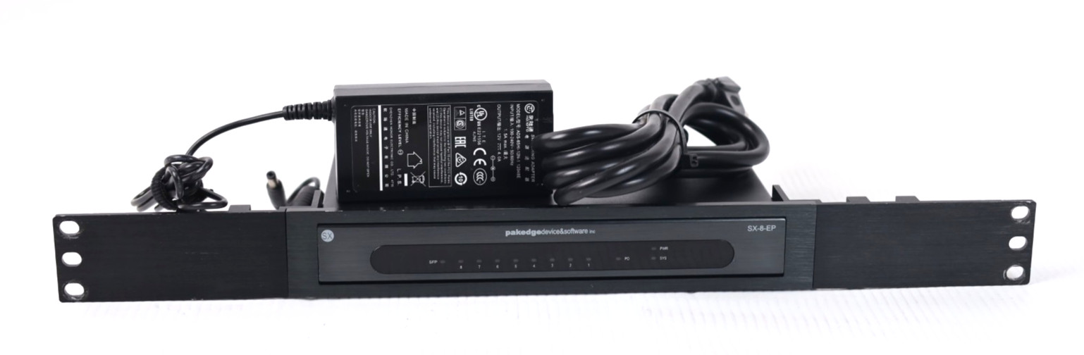 Pakedge Device Software SX-8-EP Managed Gigabit Switch + Rack Mount w177