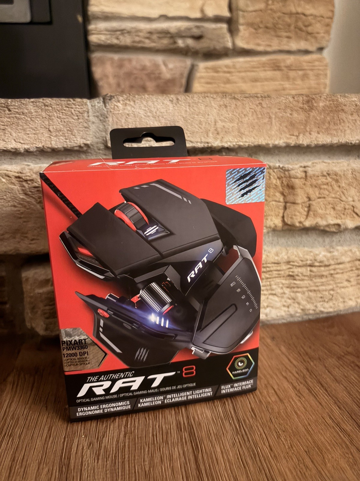 Mad Catz R.A.T.8 Plus Wired Gaming Mouse FPS Up to 16000 DPI