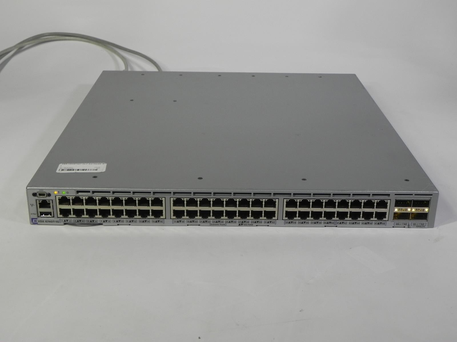 Extreme Networks XBR-VDX6740T-24-F 48-Port VDX6740 Managed Switch