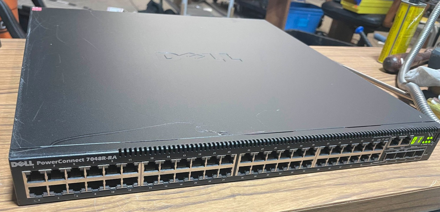 Dell PowerConnect 7048R-RA gigabit switch dual PSU 48 RJ45 + 4SFP