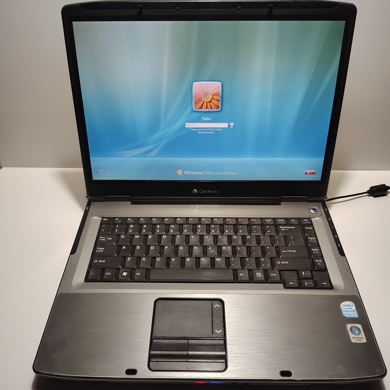 Gateway Laptop MA3 AMD Turion 64 2.20GHz 1GB Ram 15.3" MA3 AMD...