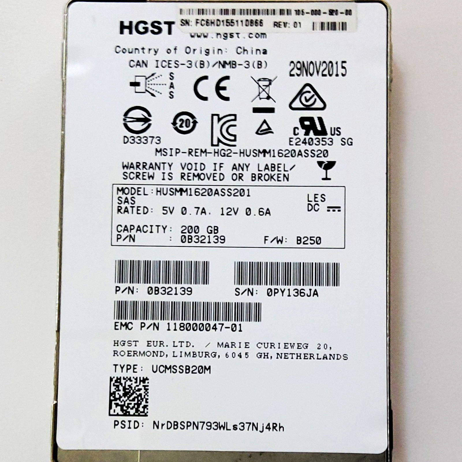 HGST Ultrastar 200GB 2.5in SAS Internal SSD Hot Swap P/N 0B32139