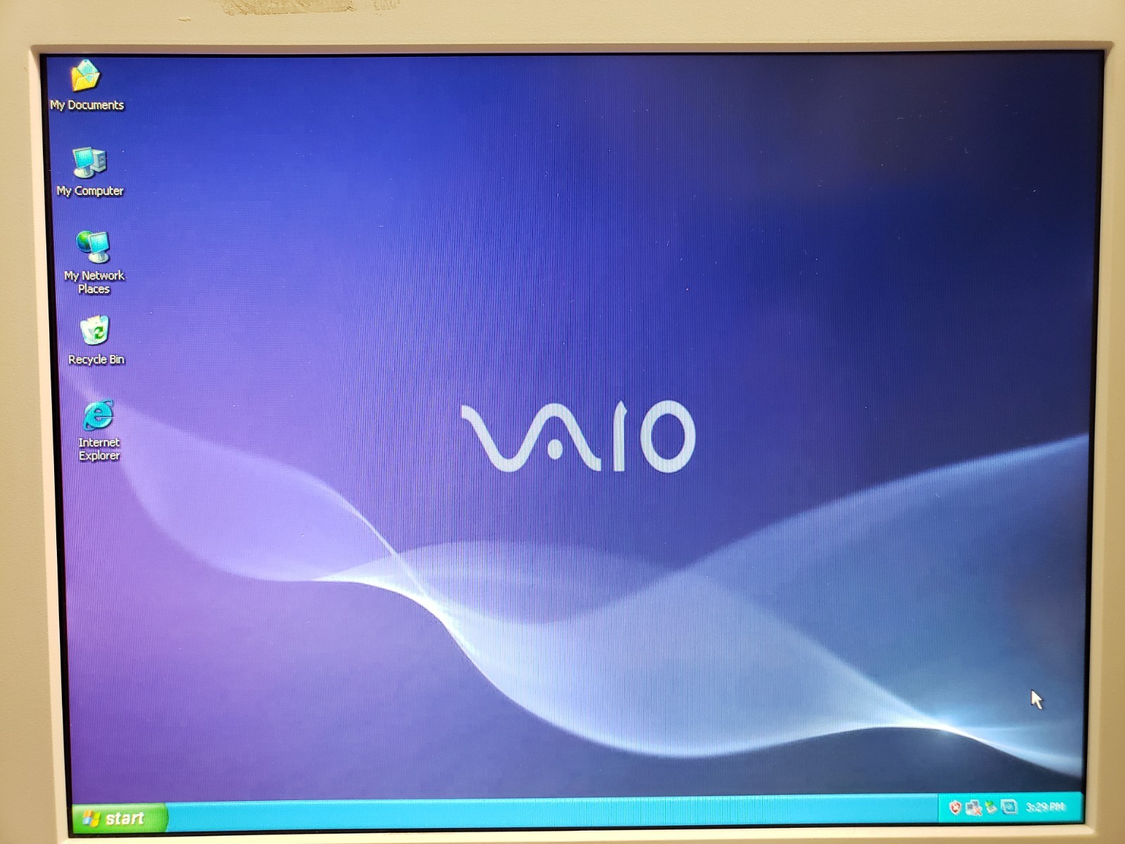 Sony VAIO PCV-C12L Pentium 4 3.00GHz 1GB 128MB SSD PC Tower WinXP PTGD-VX Mobo