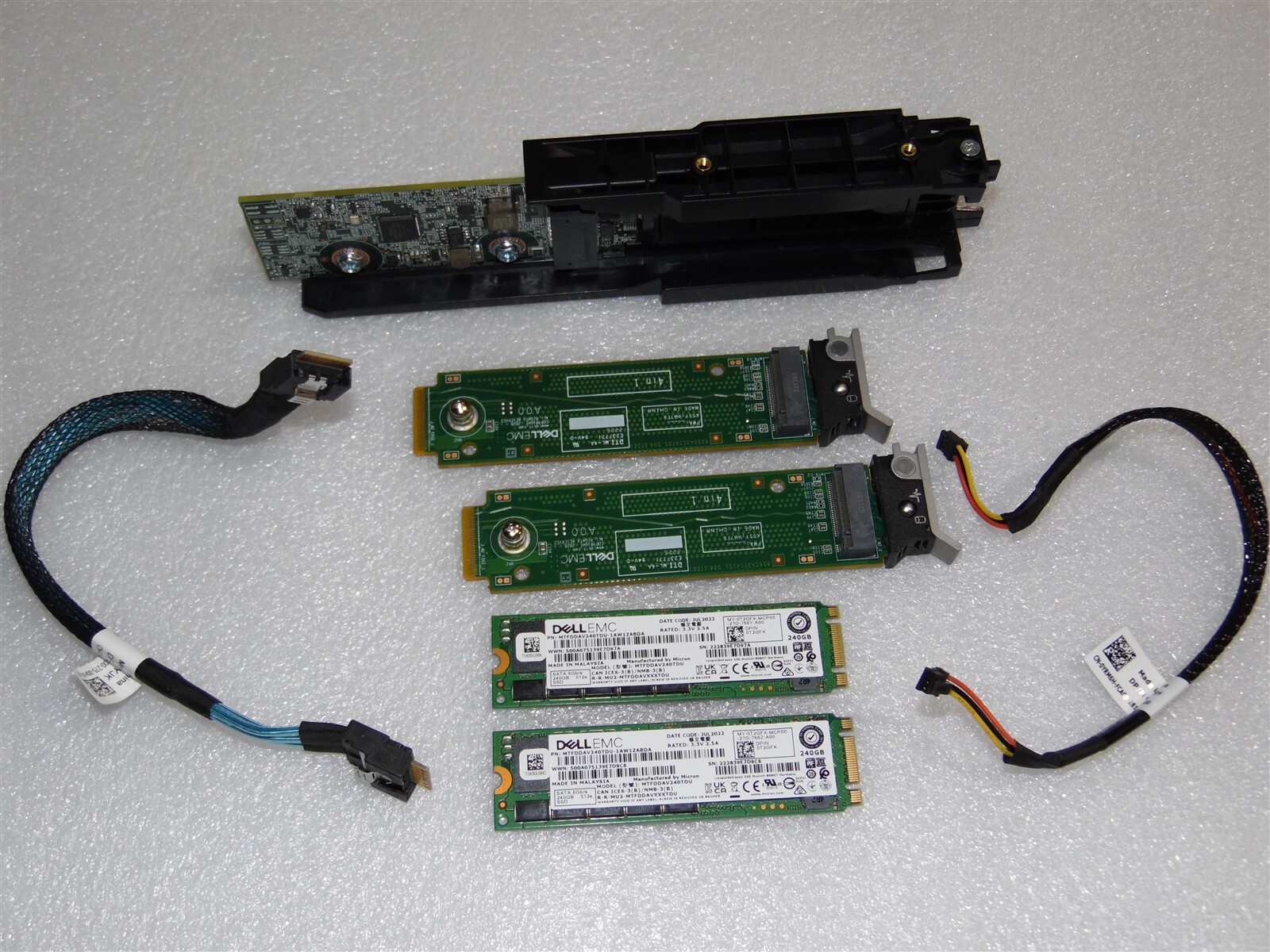 DELL POWEREDGE R750 SERVER DUAL 240GB M.2 SSD BOSS ADAPTER FRY80 T2GFX HM7F6