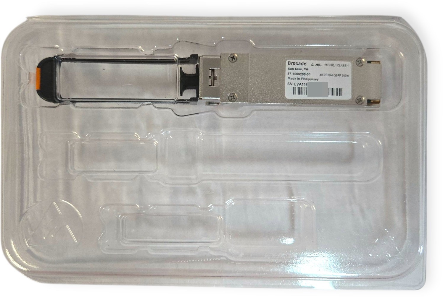 Brocade 40GbE 40GBase-eSR4 QSFP+ Transceiver 57-1000296-01  40G-QSFP-eSR4