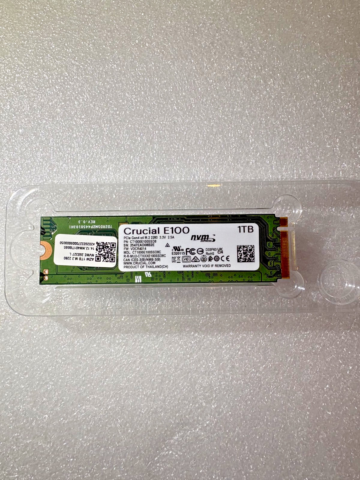 Crucial CT1000E100SSD8 E100 1TB PCIe 4.0 Gen4 NVMe M.2 2280 SSD Very low usage