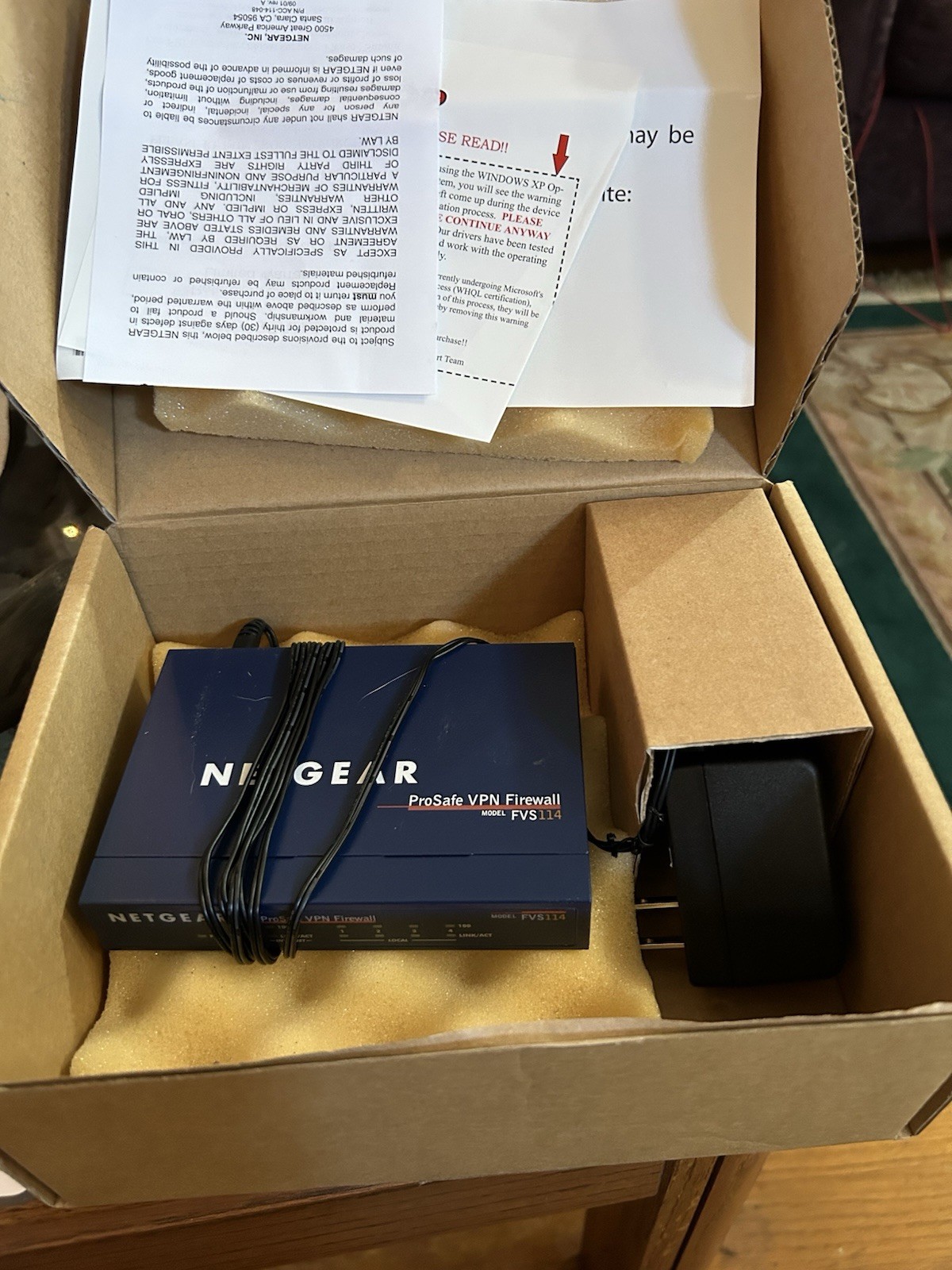Netgear FVS114 – ProSAFE VPN Firewall 8 with 4 Port 10/100 Mpbs Switch UNTESTED