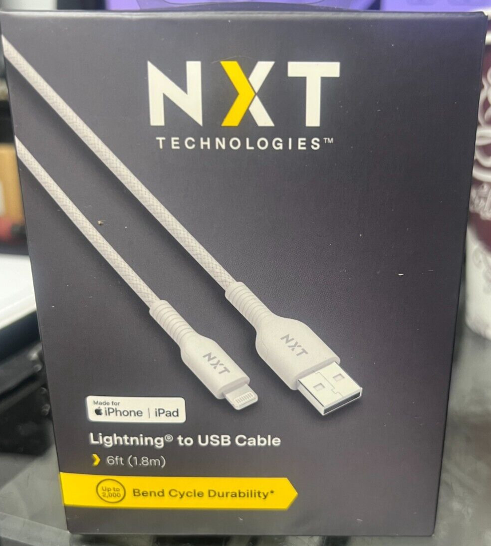 NXT Technologies Technologies 6 Ft. USB-C to USB-A Cable White NX60465