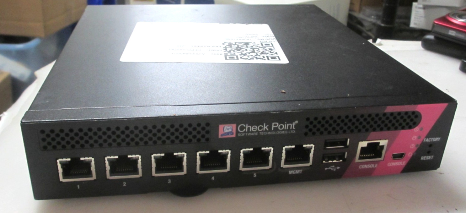 Check Point SECURITY APPLIANCE PB-10 Switch