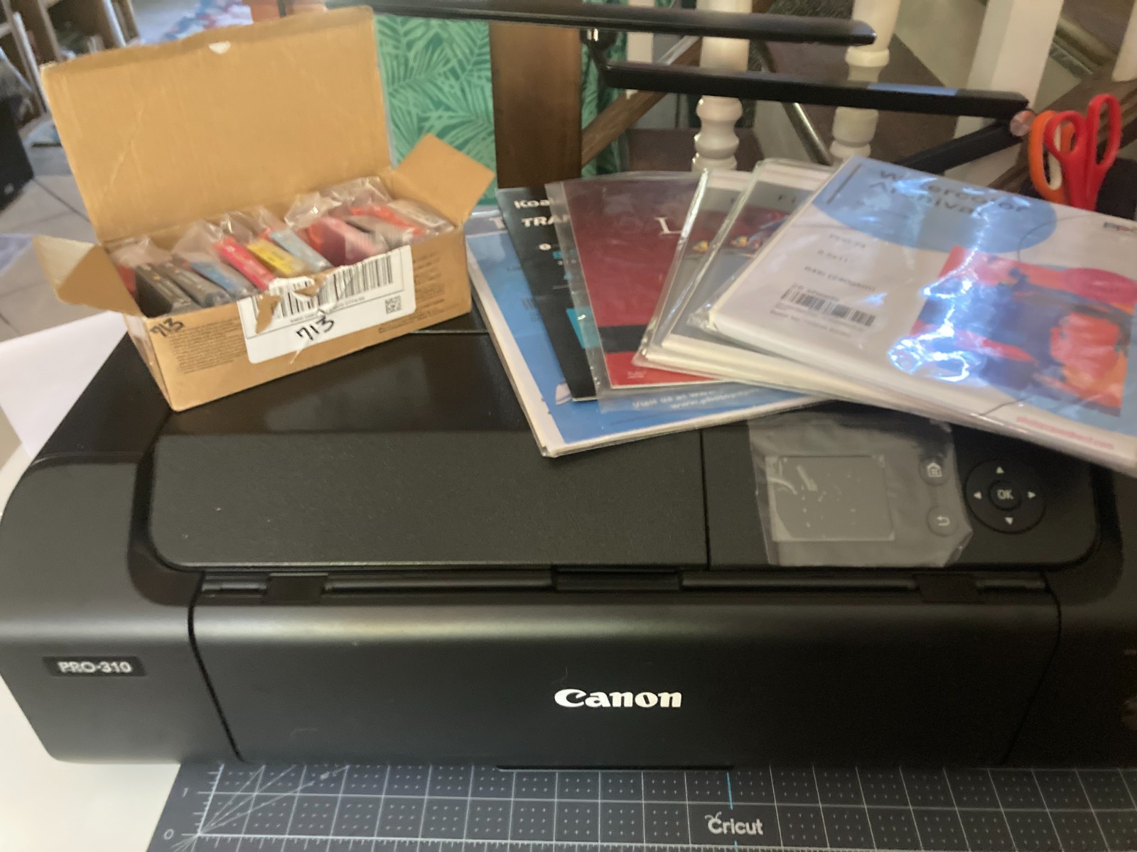 Canon image PROGRAF PRO-310 13" Professional Wireless Inkjet Photo Printer w Box