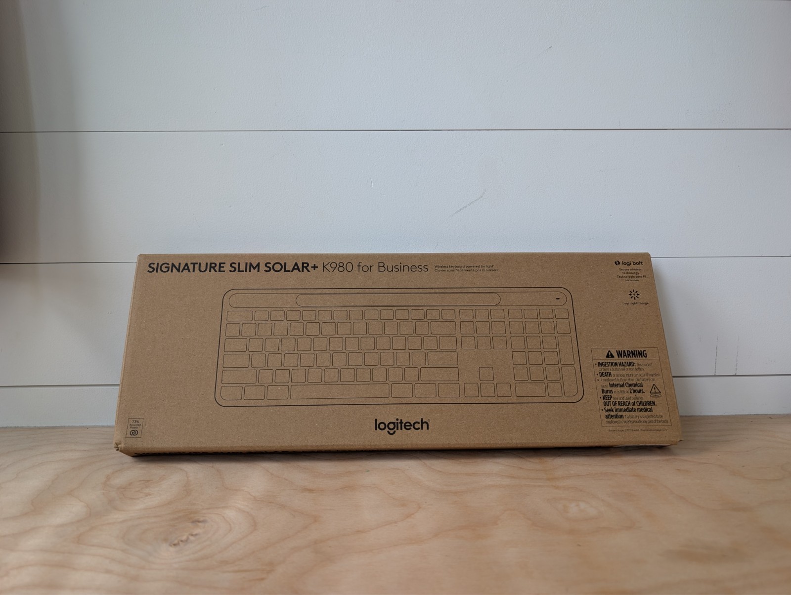 New Logitech Signature Slim Solar+ Wireless Bluetooth Keyboard K980