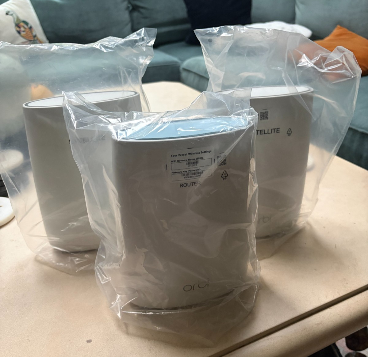 NETGEAR RBK53-100NAR Orbi WiFi 2 Satellites + 1 Router Refurb