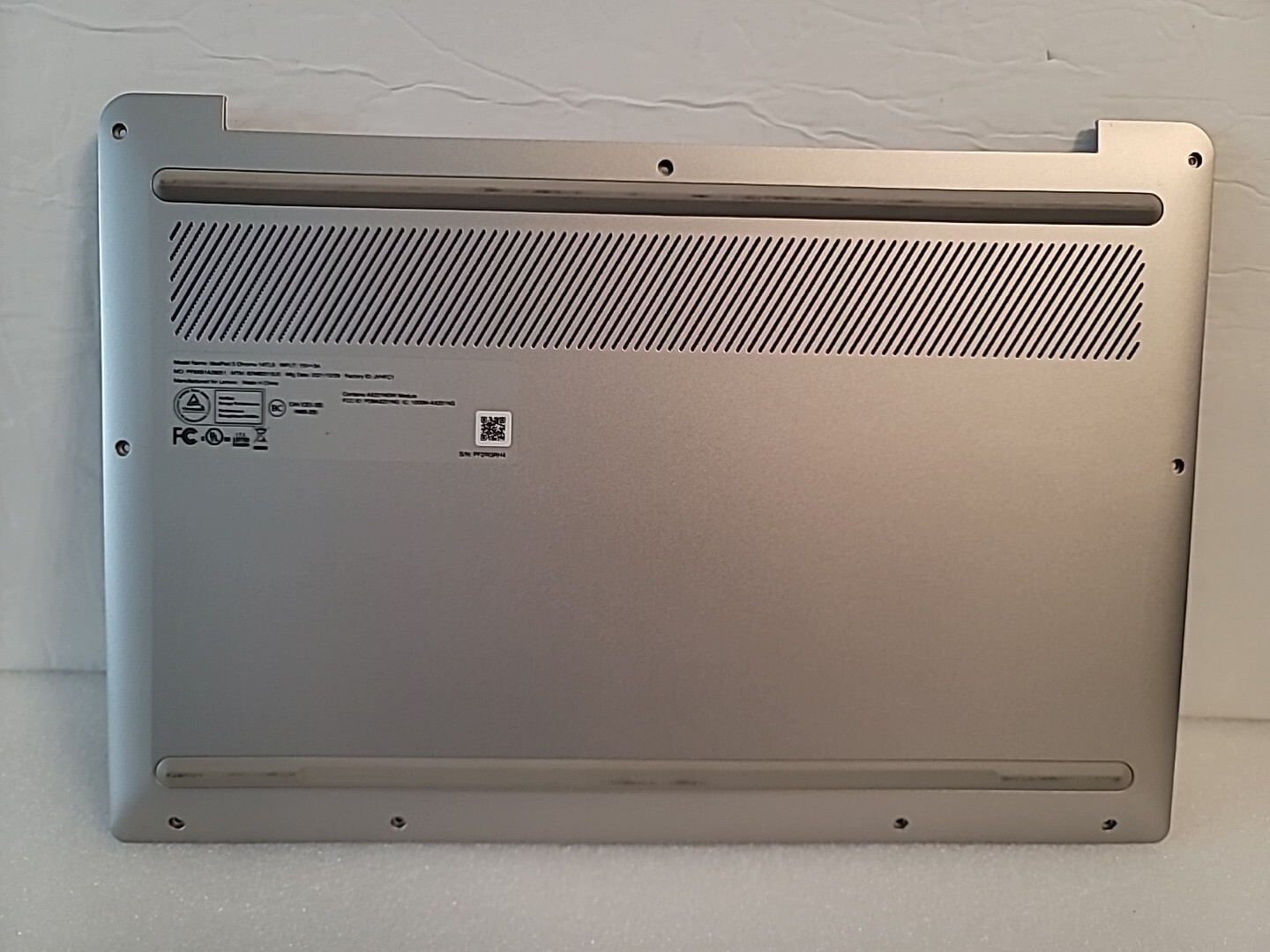 Genuine Bottom Lower Case Base Cover For Lenovo ideapad 5 Chrome 14ITL6 82M