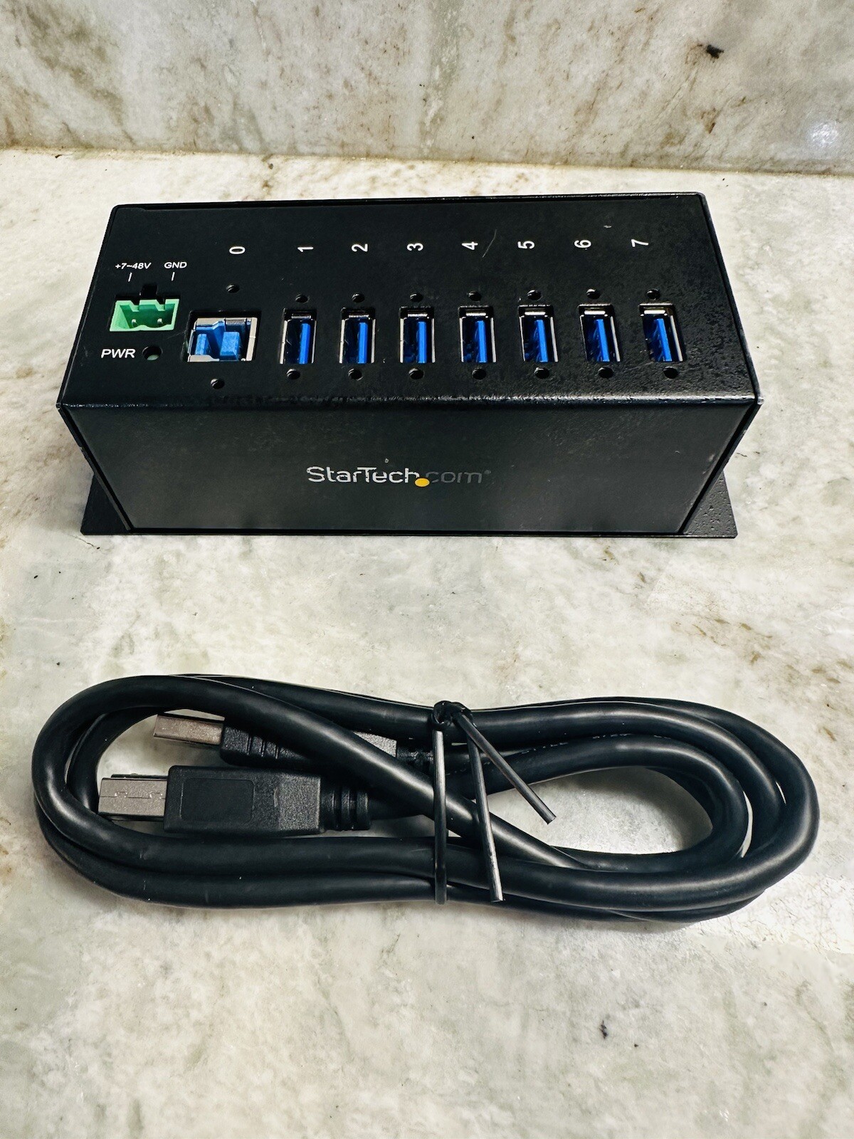 StarTech  ST7300USBME 7-port Industrial USB Hub Power Adapter
